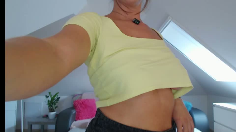 emerald_kittycat Adult Chat September 22, 2026