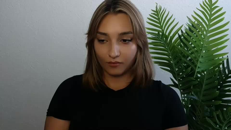 veryveryshygirl Adult Chat September 22, 2026