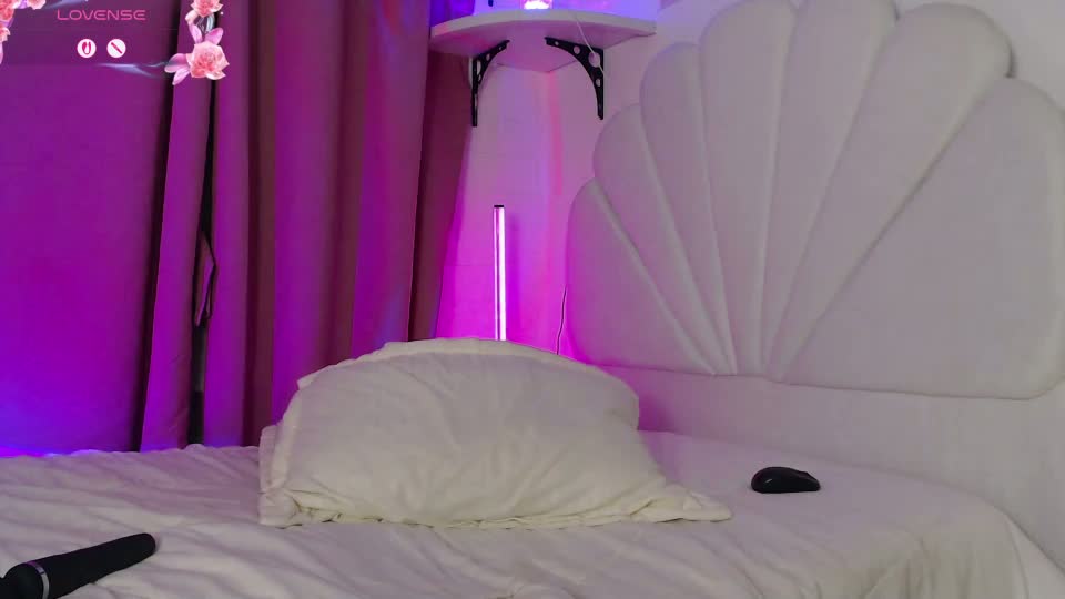scarlett_star01 Adult Chat September 22, 2026