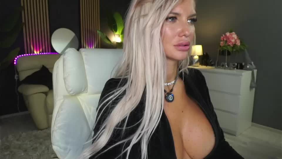 angeleyesblue25 Adult Chat September 22, 2026