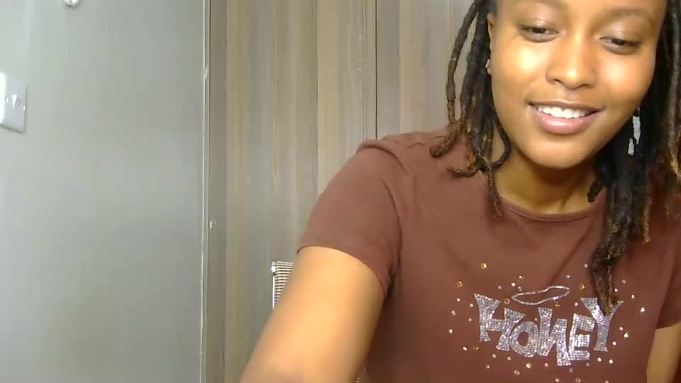 naughty_riri21 Adult Chat September 23, 2026