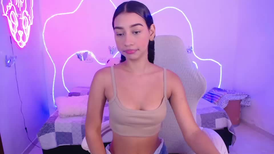 mia_cute_girl Adult Chat September 23, 2026