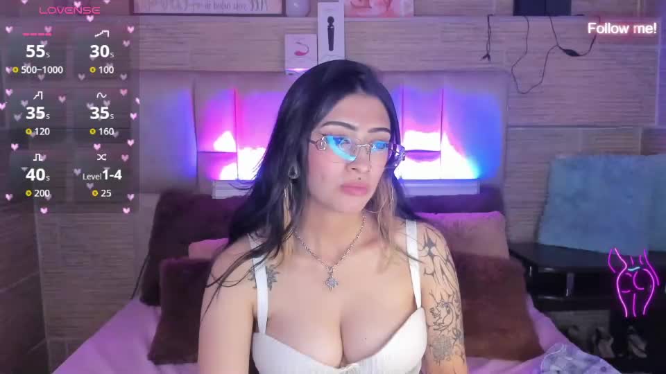 mia_smoke_ Adult Chat September 22, 2026