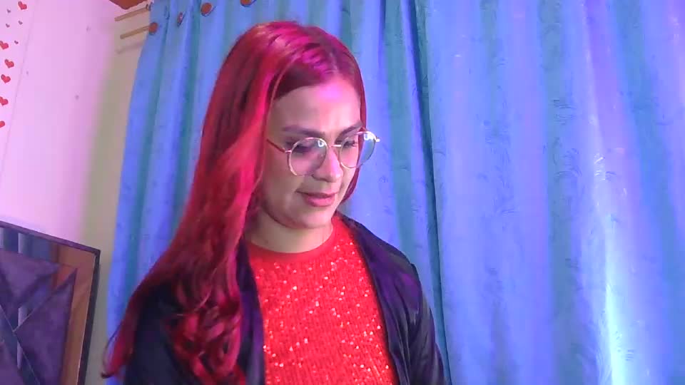 tiiny_emiily Adult Chat September 23, 2026