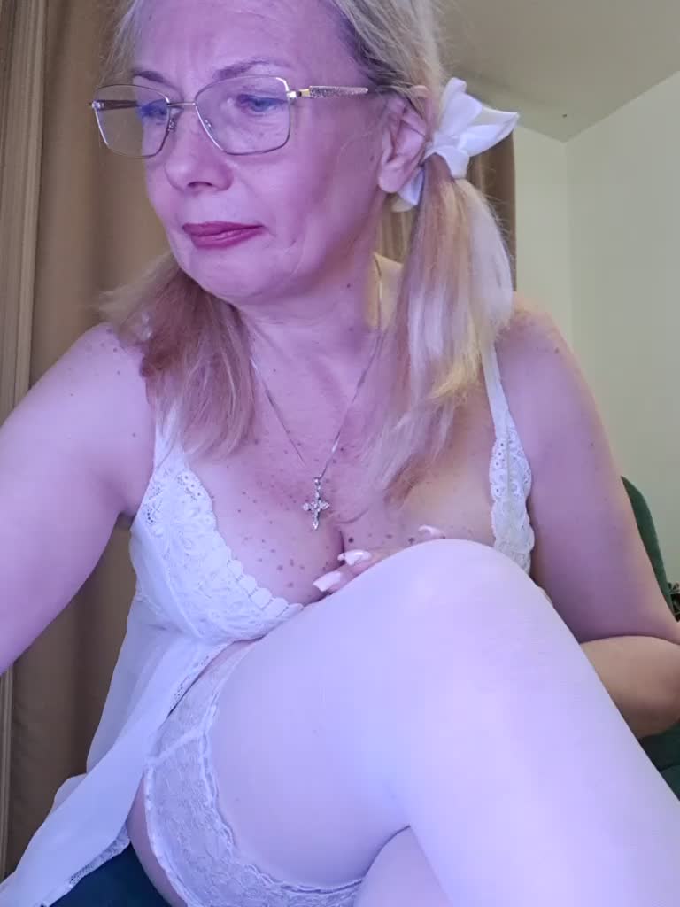 ShiningMILF Adult Chat September 23, 2026