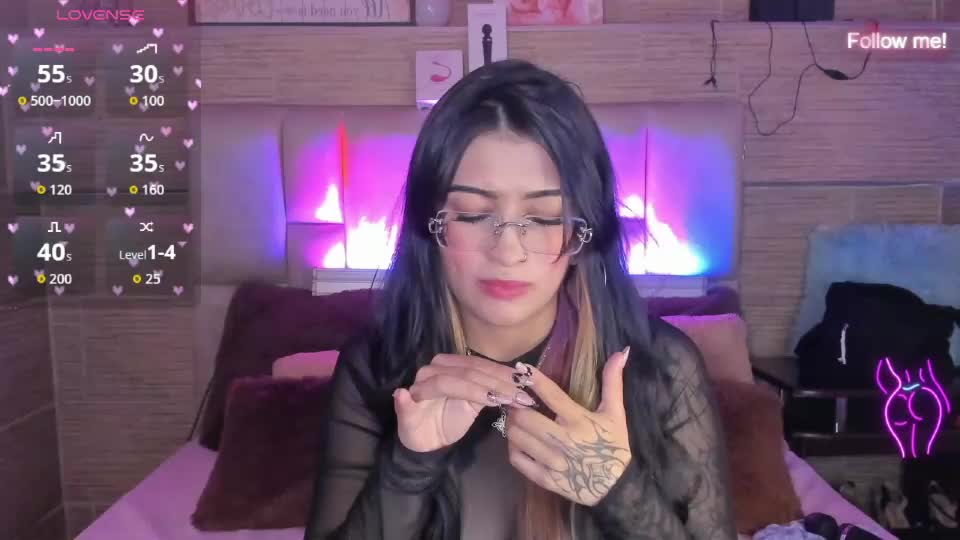 mia_smoke_ Adult Chat September 23, 2026