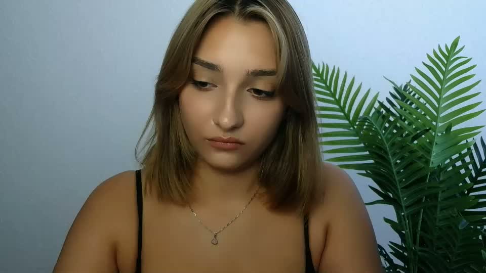 veryveryshygirl Adult Chat September 23, 2026