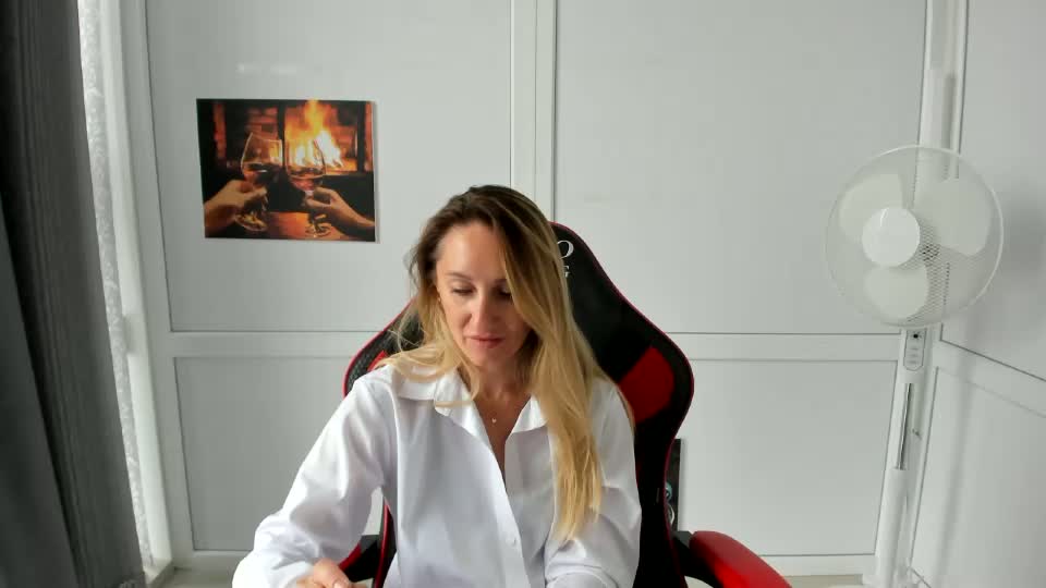 elinarosee Adult Chat September 24, 2026