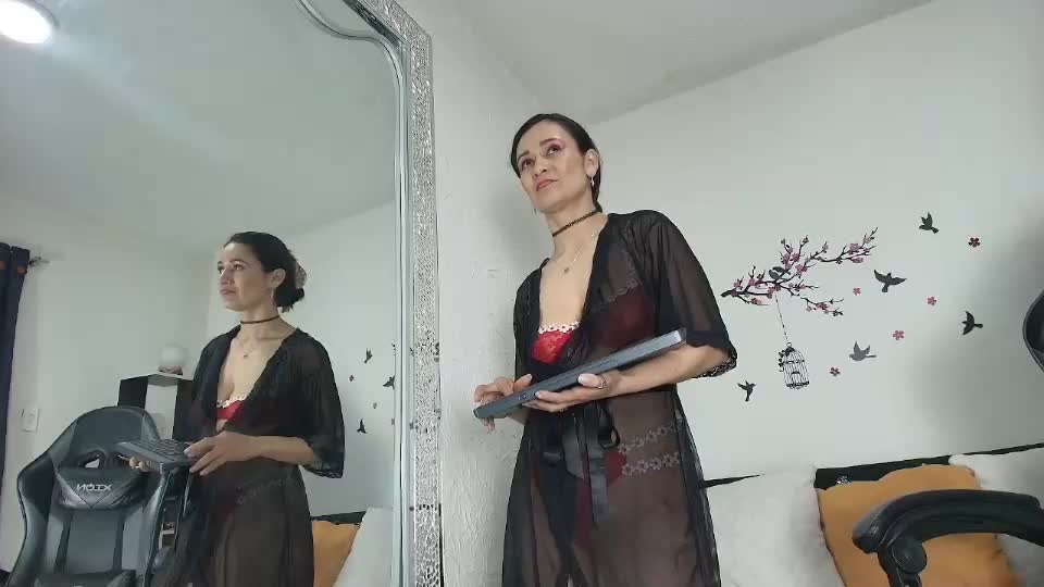 _anais_lanz Adult Chat September 24, 2026