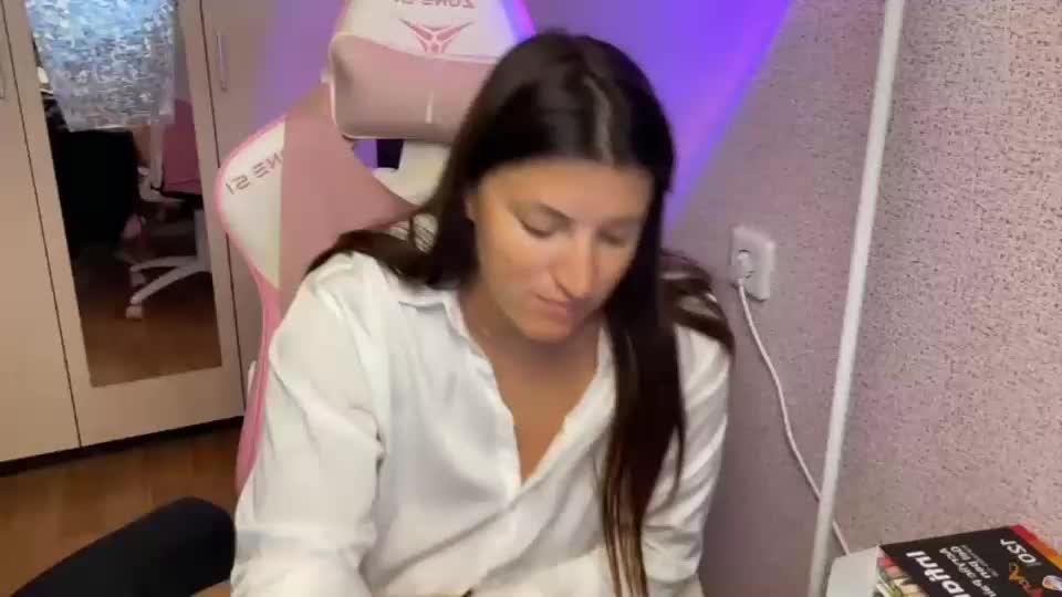 katrin_kristal Adult Chat September 24, 2026