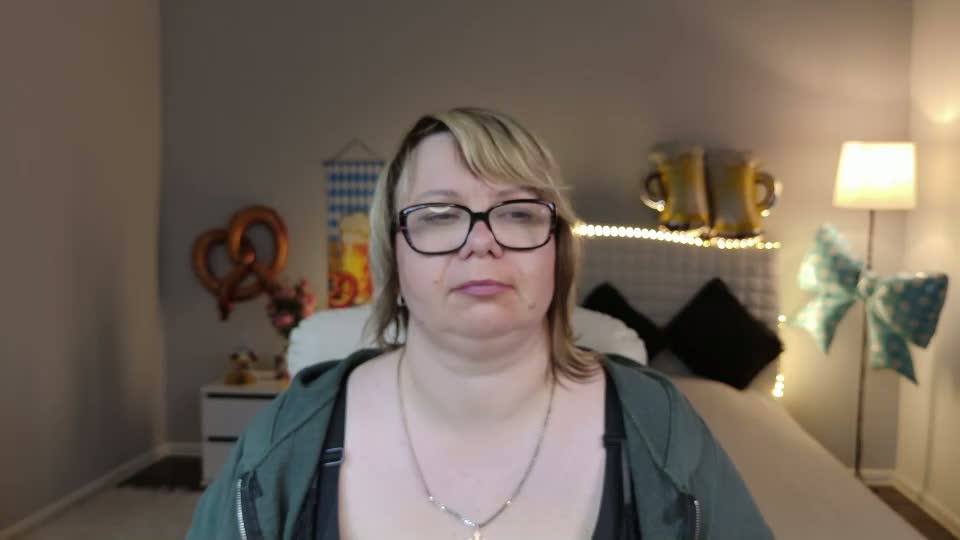 bonnnyboobsy Adult Chat September 24, 2026