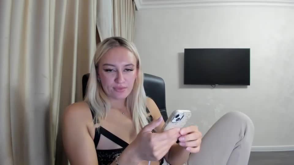 mismilla1 Adult Chat September 24, 2026