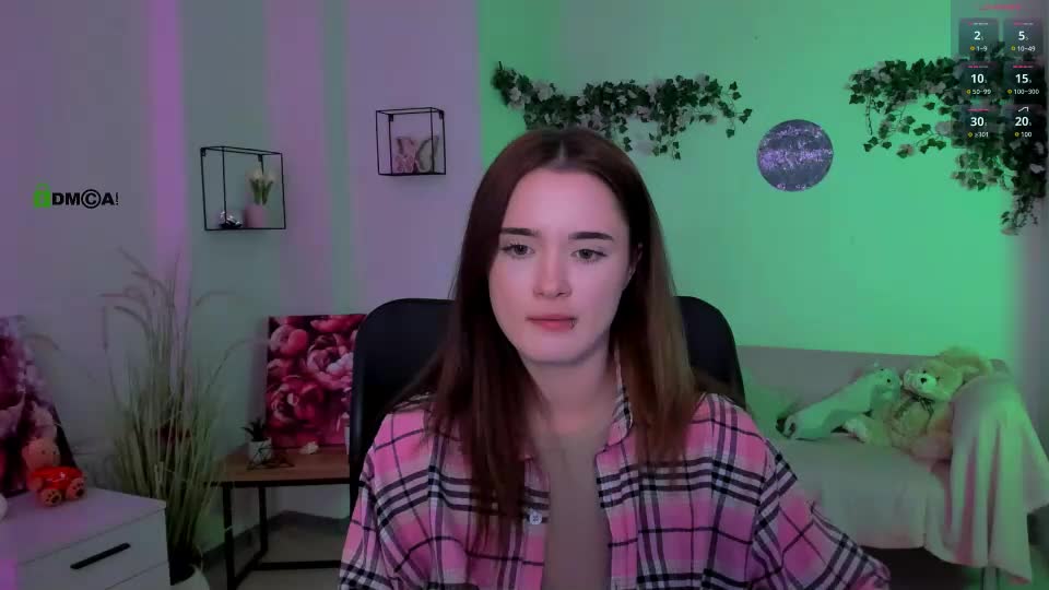 luna_berryy Adult Chat September 24, 2026