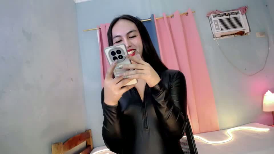 queen_danaya Adult Chat September 24, 2026