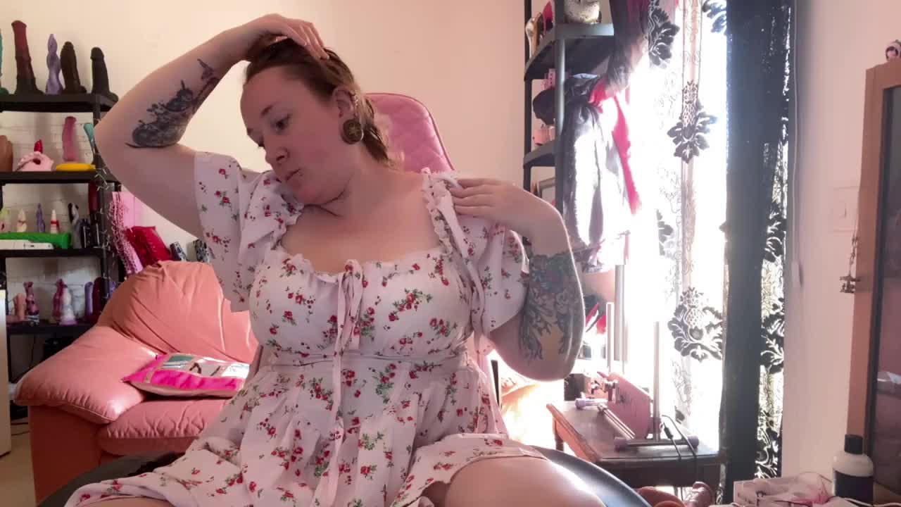 NylonQueen Adult Chat September 24, 2026