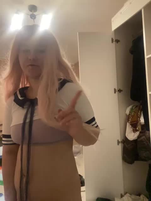emololi Adult Chat September 24, 2026