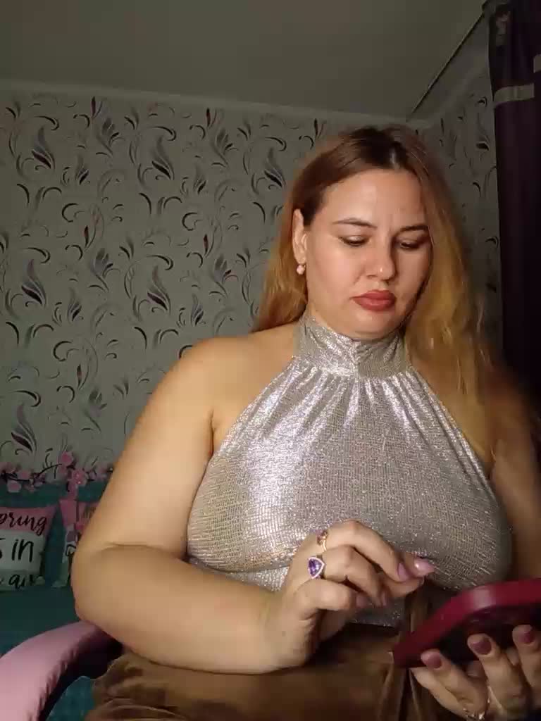 AvaQueen Adult Chat September 24, 2026