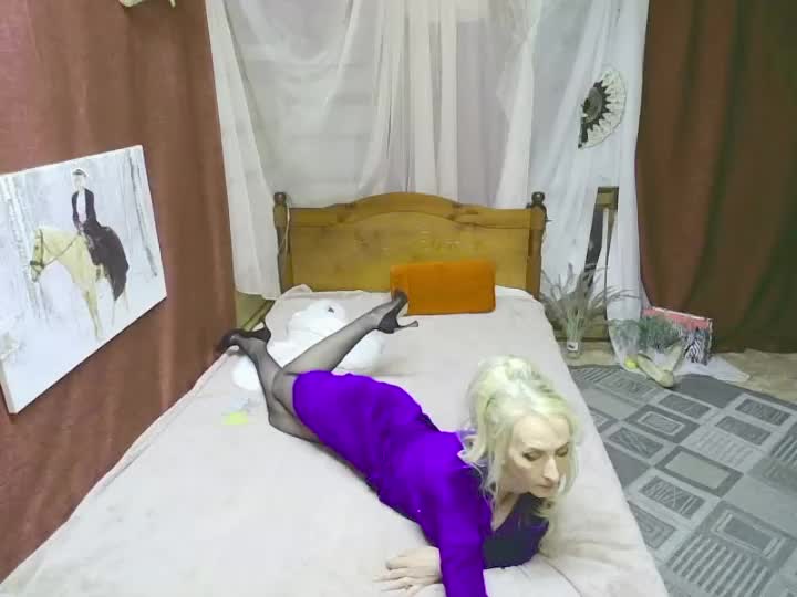 phienycexx Adult Chat September 24, 2026
