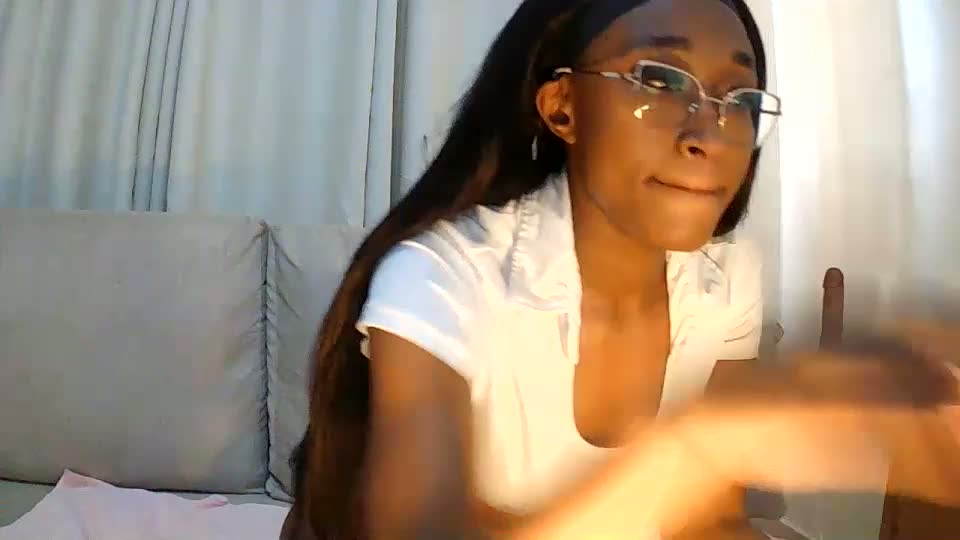 pinkaura_ Adult Chat September 24, 2026