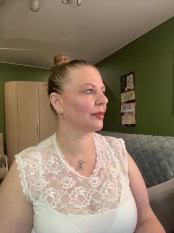 Veronika_Gold Adult Chat September 24, 2026