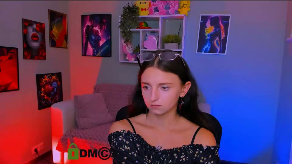 caroline_honeyy Adult Chat September 25, 2026