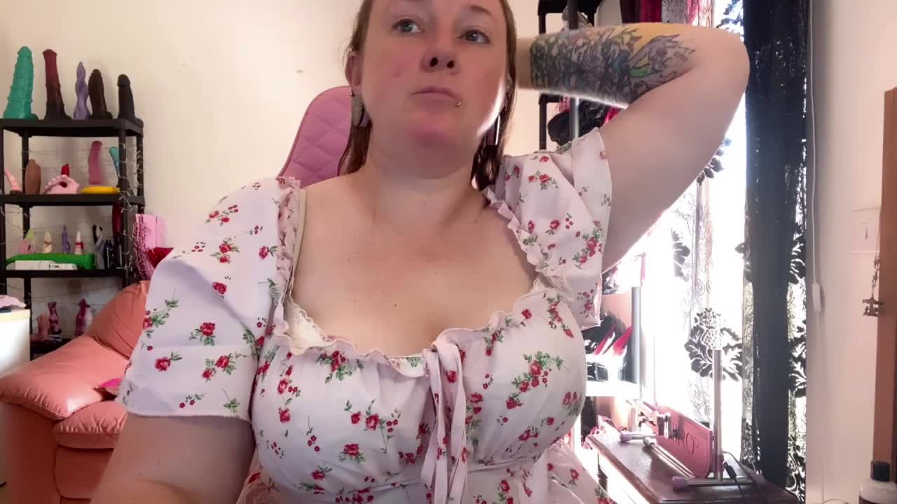 NylonQueen Adult Chat September 25, 2026