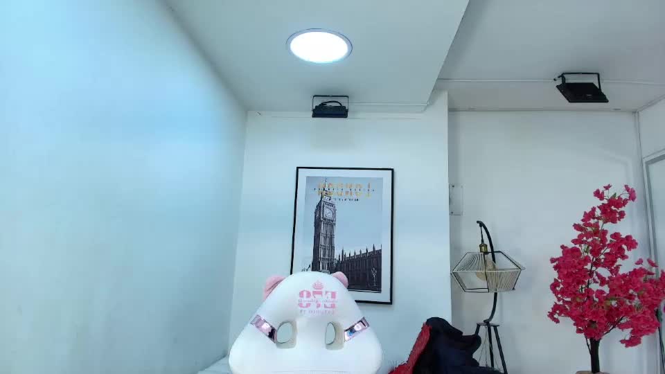 veronica_miiller Adult Chat September 24, 2026