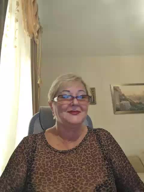 KarinkaSweet Adult Chat September 24, 2026