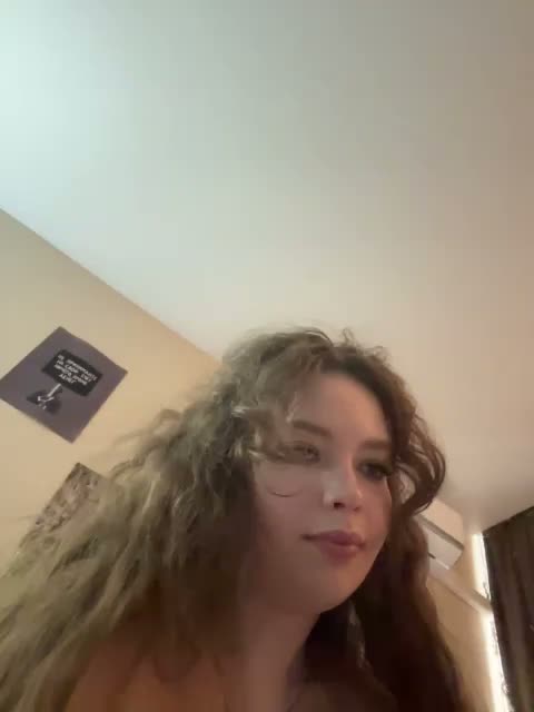 MyrLadyyy Adult Chat September 24, 2026
