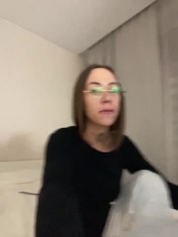 v_-_-_v Adult Chat September 24, 2026