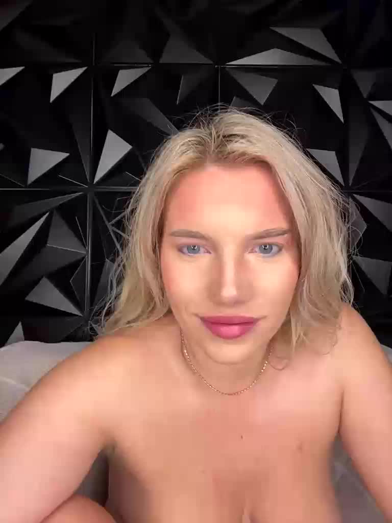 LYALYAtop Adult Chat September 25, 2026