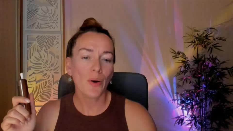 save_the_qween Adult Chat September 25, 2026