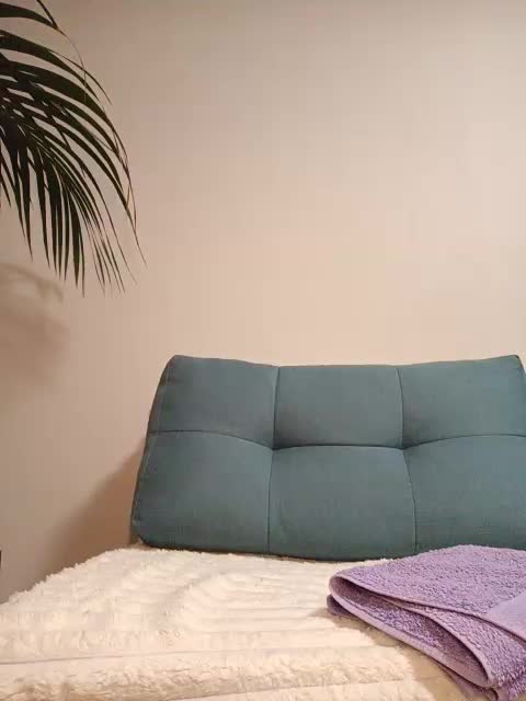 -JuliaRose- Adult Chat September 25, 2026