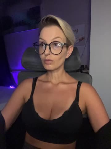 OhMyKosh Adult Chat September 25, 2026