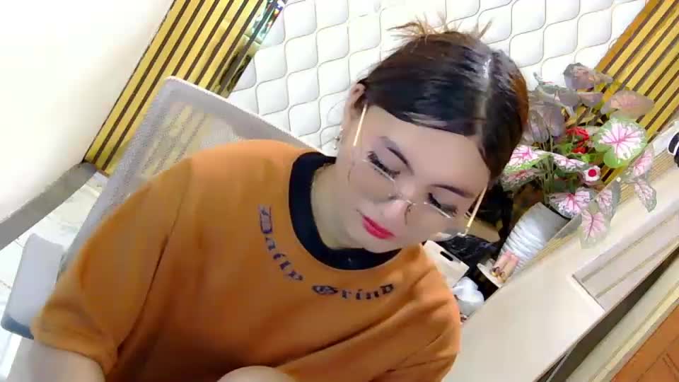 urdream_bride Adult Chat September 25, 2026