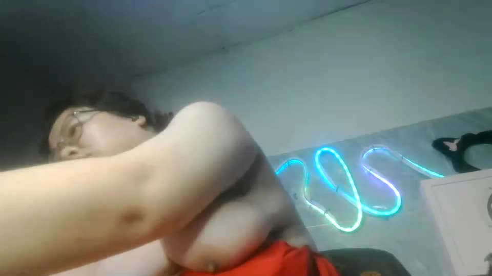 tini_bei Adult Chat September 25, 2026
