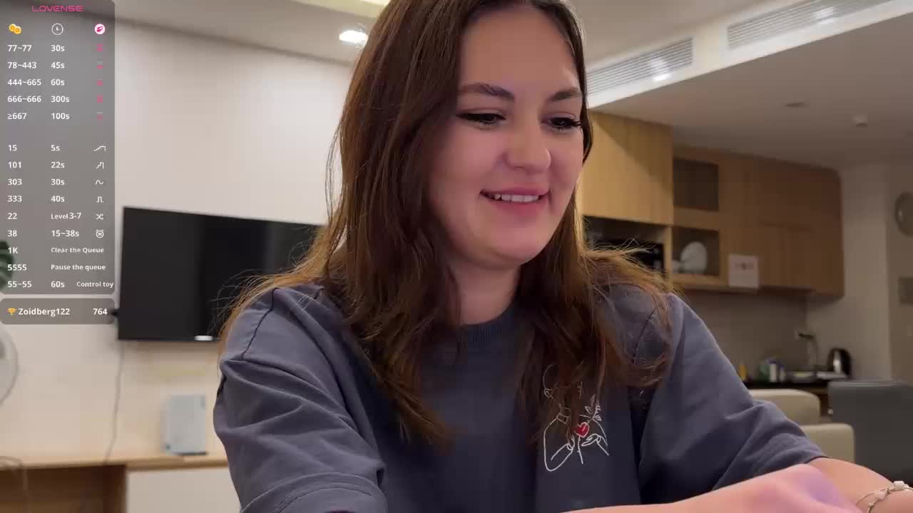 -realvibeMi- Adult Chat September 25, 2026