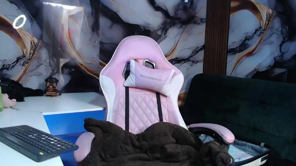 _weird_sativa Adult Chat September 25, 2026