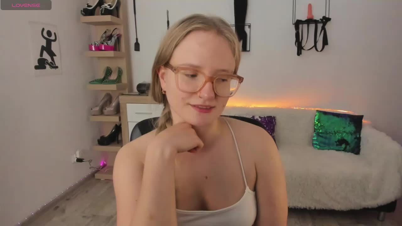 NancyErotic Adult Chat September 25, 2026