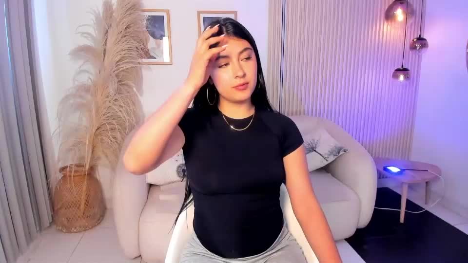 bella_rochee Adult Chat September 25, 2026