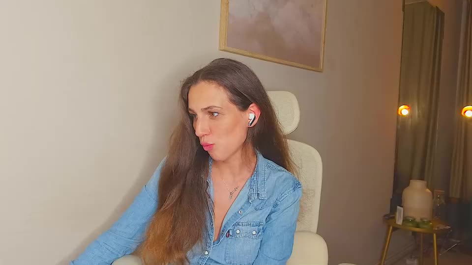 stormi_light Adult Chat September 25, 2026