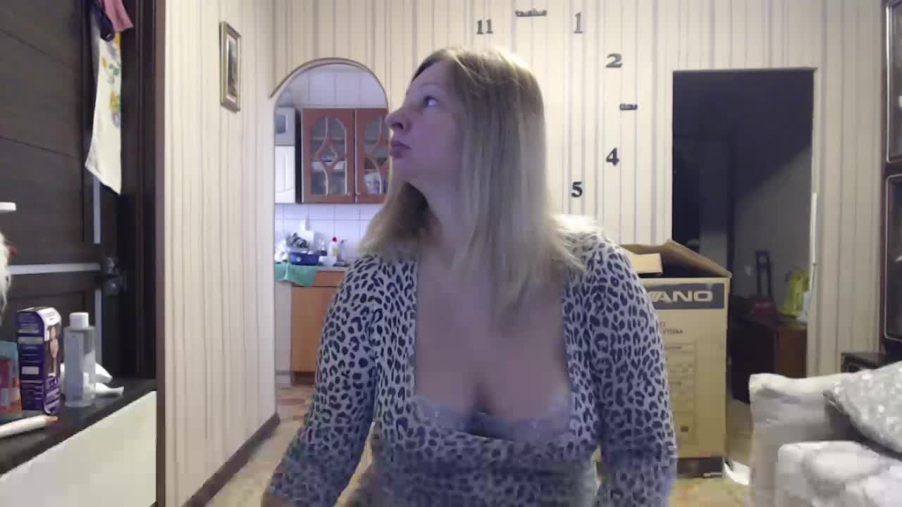 BustyBlondy Adult Chat September 25, 2026