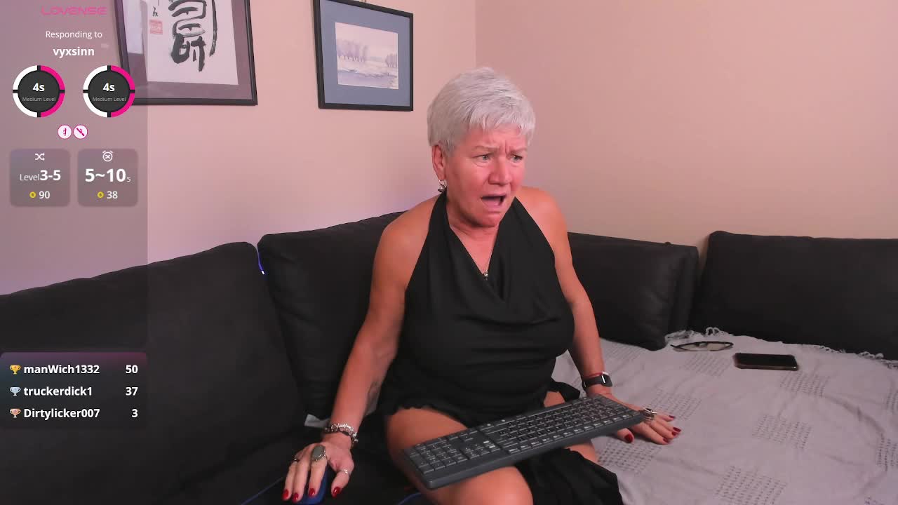 roxana-brooks Adult Chat September 25, 2026