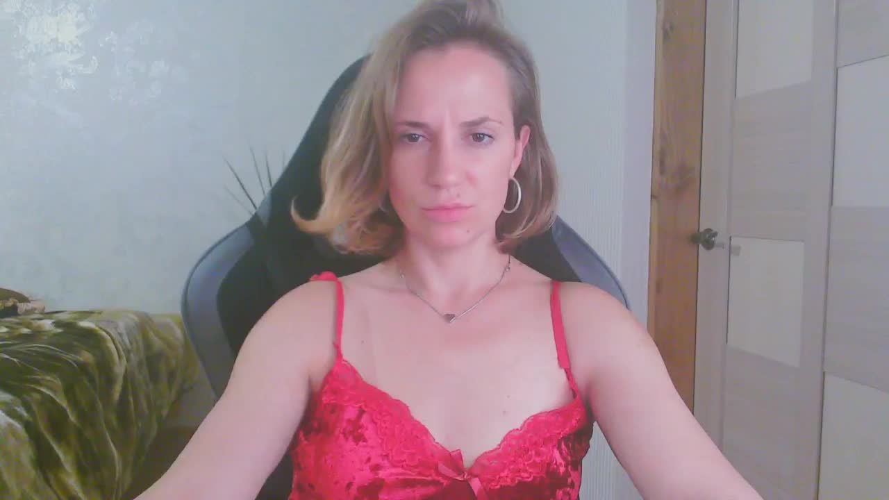 CristaQ Adult Chat September 25, 2026