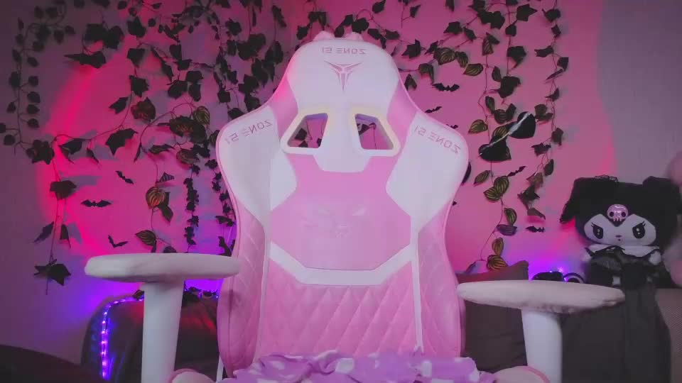 kawai_kittypussy Adult Chat September 25, 2026