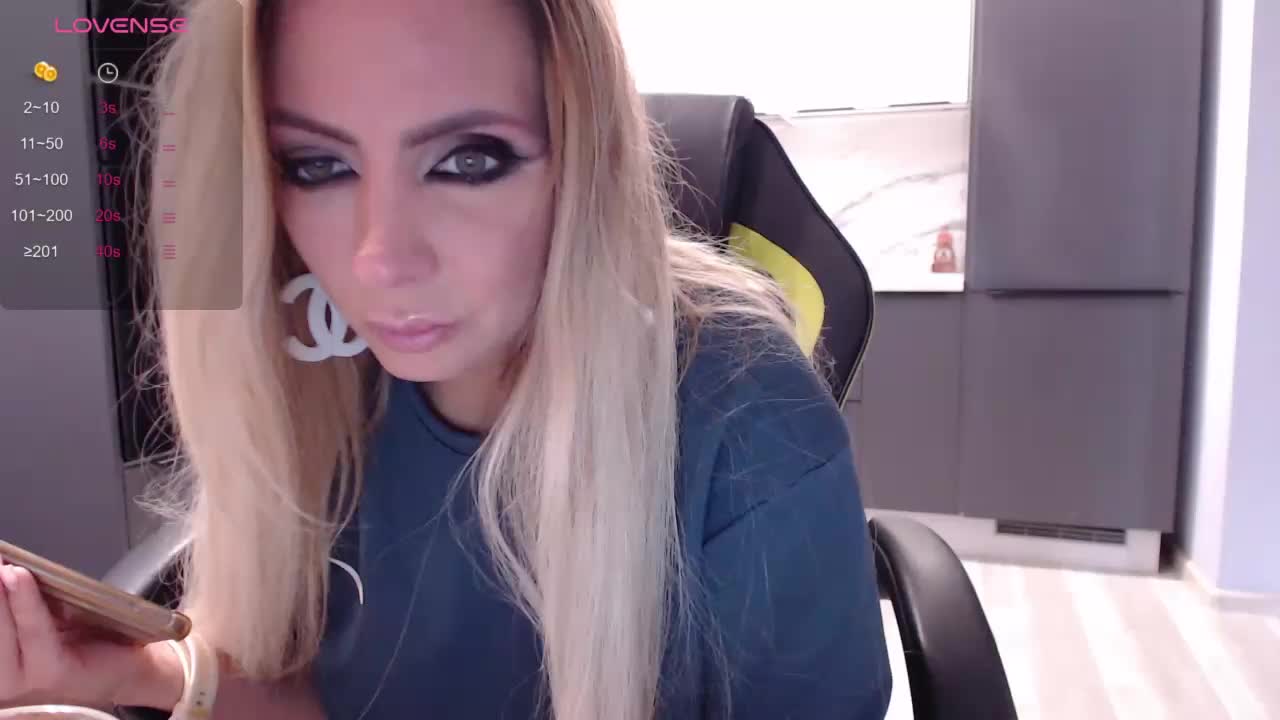 blondalina Adult Chat September 26, 2026