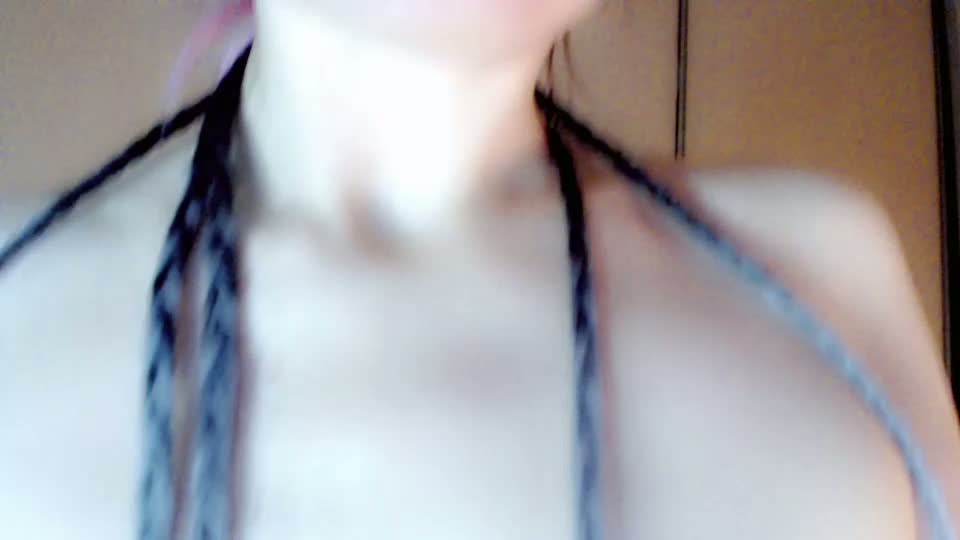 oh_pichuu Adult Chat September 26, 2026