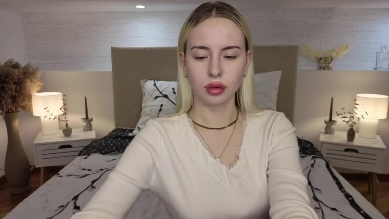 Bella-crazyy Adult Chat September 26, 2026