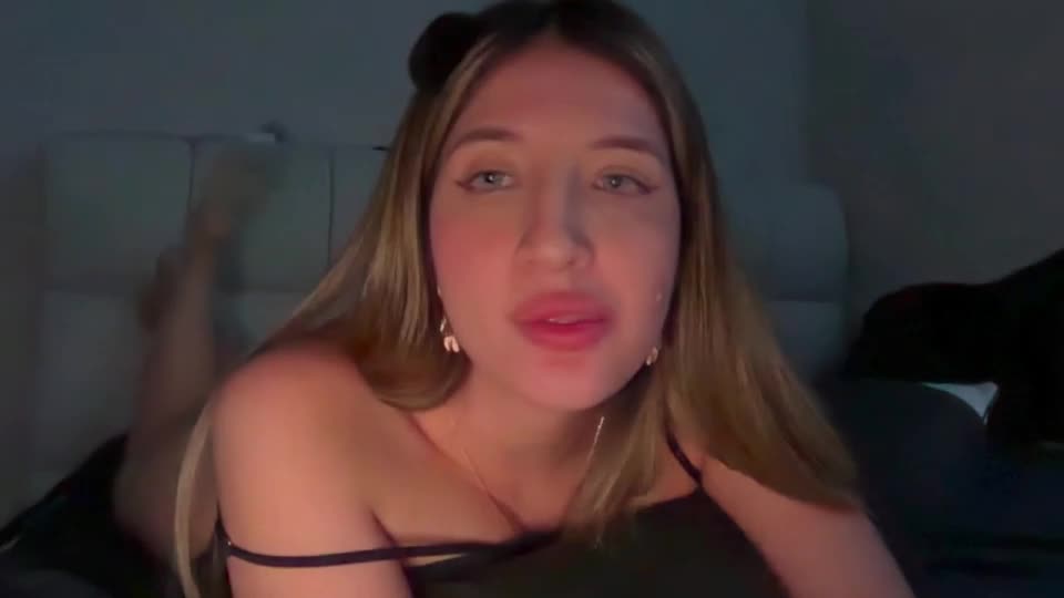 teffsweet18 Adult Chat September 26, 2026