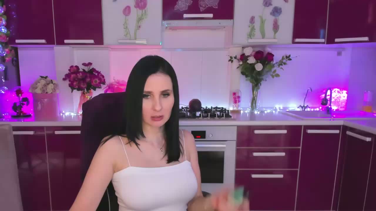 Olivija2020 Adult Chat September 27, 2026